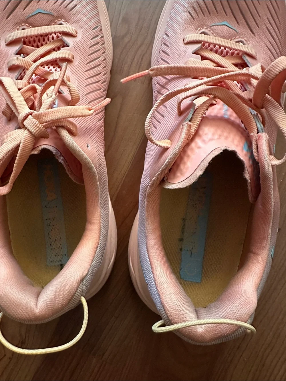 Hoka Rincon   Peach Lace-Up Women's Running Shoes Size 8